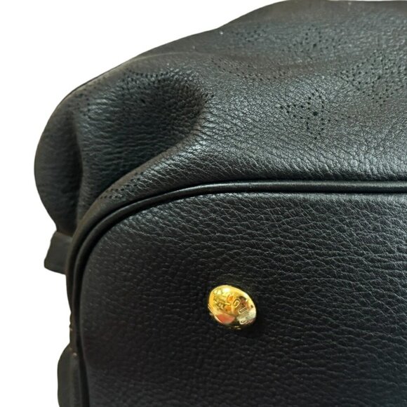 LOUIS VUITTON Black Monogram Bag - Picture 8 of 13